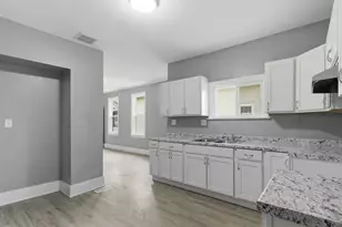 2453 N 15th St, Milwaukee, WI 53206 - Photo 27