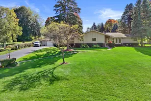 N8W27287 Woodridge Ln, Pewaukee, WI 53188 - Photo 53