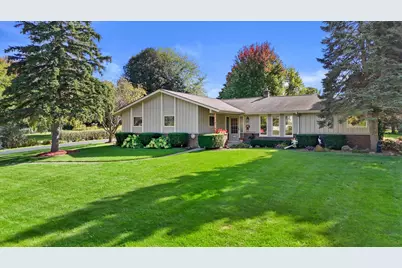 N8W27287  Woodridge Ln, Pewaukee, WI 53188 - Photo 55