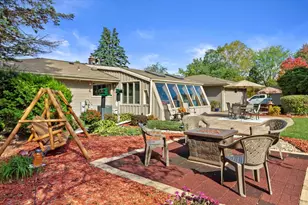 N8W27287 Woodridge Ln, Pewaukee, WI 53188 - Photo 45