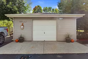 N8W27287 Woodridge Ln, Pewaukee, WI 53188 - Photo 47