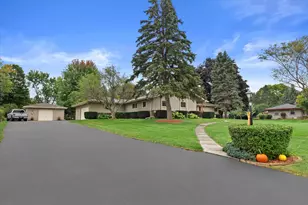 N8W27287 Woodridge Ln, Pewaukee, WI 53188 - Photo 39