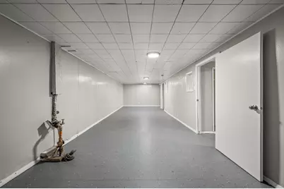 5863 N 62nd St, Milwaukee, WI 53218 - Photo 11