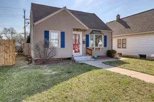 3372 N 92nd St, Milwaukee, WI 53222 - Photo 1