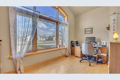 68  Aurora Ln, Fond du Lac, WI 54935 - Photo 19