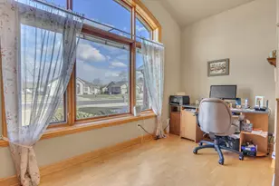 68 Aurora Ln, Fond du Lac, WI 54935 - Photo 19