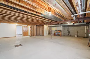 16605 W Sumerland Ct, New Berlin, WI 53151 - Photo 35