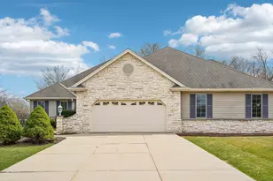 16605 W Sumerland Ct, New Berlin, WI 53151 - Photo 41