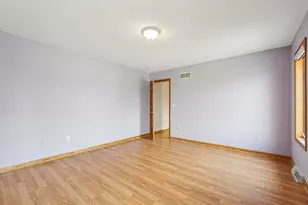 16605 W Sumerland Ct, New Berlin, WI 53151 - Photo 15