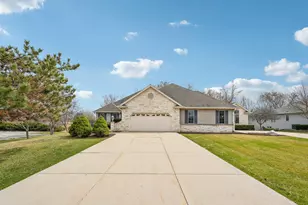 16605 W Sumerland Ct, New Berlin, WI 53151 - Photo 37