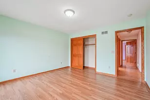 16605 W Sumerland Ct, New Berlin, WI 53151 - Photo 23