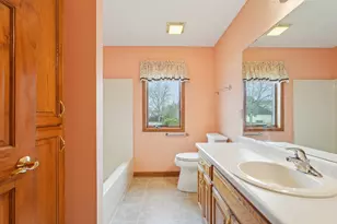 16605 W Sumerland Ct, New Berlin, WI 53151 - Photo 27