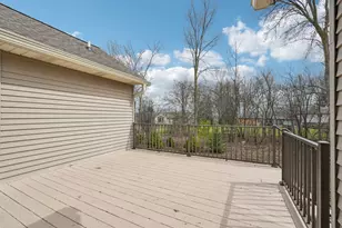 16605 W Sumerland Ct, New Berlin, WI 53151 - Photo 49