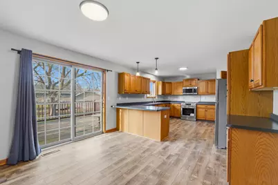 408  Keno Cir, Horicon, WI 53032 - Photo 7