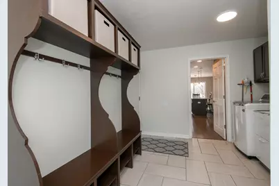 W231N7020  Homestead Ct, Sussex, WI 53089 - Photo 17