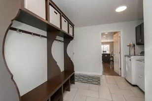 W231N7020 Homestead Ct, Sussex, WI 53089 - Photo 17