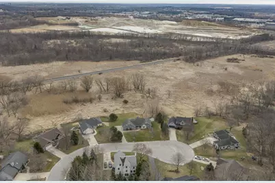 W231N7020  Homestead Ct, Sussex, WI 53089 - Photo 43