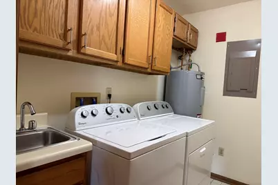 8630  30th Ave #101, Kenosha, WI 53142 - Photo 5