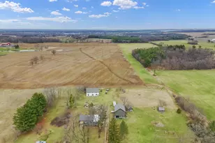 W6660 Willow Bend Rd, Walworth, WI 53184 - Photo 5