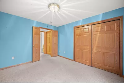 6235  Walnut Ln #8, Cudahy, WI 53110 - Photo 19