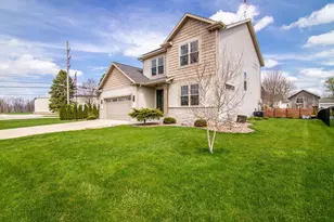 501 Pine Hollow Pl, Watertown, WI 53094 - Photo 3