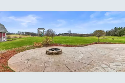 W1097  Spring Prairie Rd, Spring Prairie, WI 53105 - Photo 5