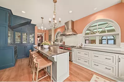 1839 N 74th St, Wauwatosa, WI 53213 - Photo 5