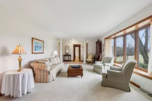 W338S4370 Drumlin Dr, Genesee, WI 53118 - Photo 9