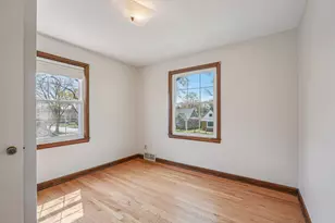 2360 N 83rd St, Wauwatosa, WI 53213 - Photo 21