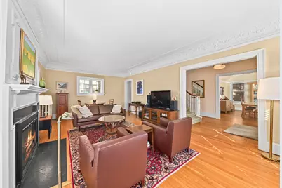 2400 E Newton Ave, Shorewood, WI 53211 - Photo 17