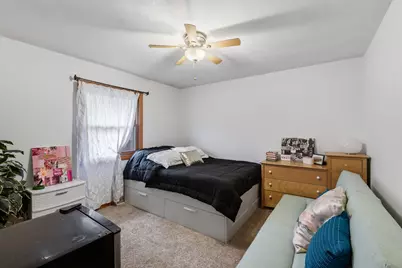 1326 W Zedler Ln, Mequon, WI 53092 - Photo 15