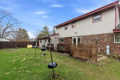 1326 W Zedler Ln, Mequon, WI 53092 - Photo 27
