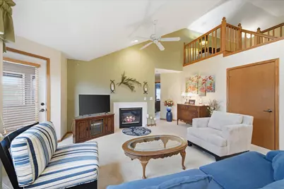 3903  Heather Valley Rd #212, Sheboygan, WI 53083 - Photo 9