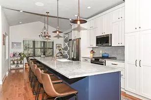 2414 S Williams St, Milwaukee, WI 53207 - Photo 11