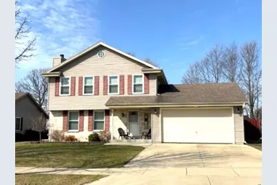 1661  Falcon Dr, Hartford, WI 53027 - Photo 1