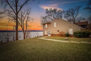 W7671 County Rd ZB, Onalaska, WI 54650 - Photo 1