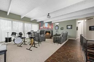 6171 Pleasant Hill Dr, Trenton, WI 53095 - Photo 5