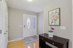 208 Steeple Ct, Johnson Creek, WI 53038 - Photo 3