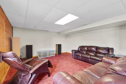 W134N6585  Lilly Creek Dr, Menomonee Falls, WI 53051 - Photo 29