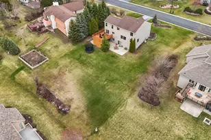 W134N6585 Lilly Creek Dr, Menomonee Falls, WI 53051 - Photo 39