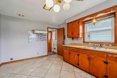 4518 N 68th St, Milwaukee, WI 53218 - Photo 13