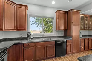 12024 Point Creek Rd, Meeme, WI 53063 - Photo 9