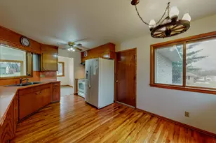 243 Hillcrest Ln, Jefferson, WI 53549 - Photo 7