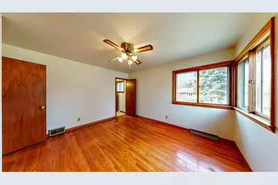 243  Hillcrest Ln, Jefferson, WI 53549 - Photo 29