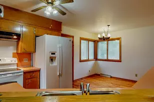 243 Hillcrest Ln, Jefferson, WI 53549 - Photo 5