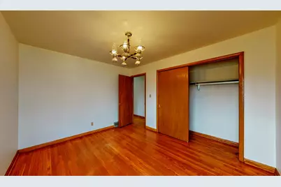 243  Hillcrest Ln, Jefferson, WI 53549 - Photo 25