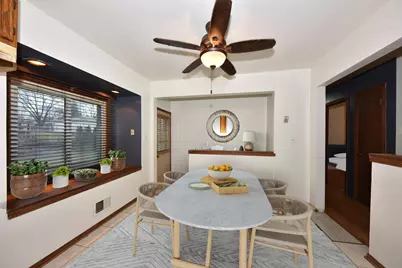 10529 W Caldwell Ave, Milwaukee, WI 53225 - Photo 11