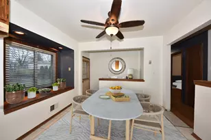 10529 W Caldwell Ave, Milwaukee, WI 53225 - Photo 11