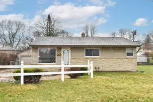 10529 W Caldwell Ave, Milwaukee, WI 53225 - Photo 33