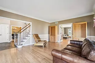 21065 Bradford Ln, Brookfield, WI 53045 - Photo 15